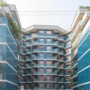 Hbhall Loreto 19 , Milán Italia