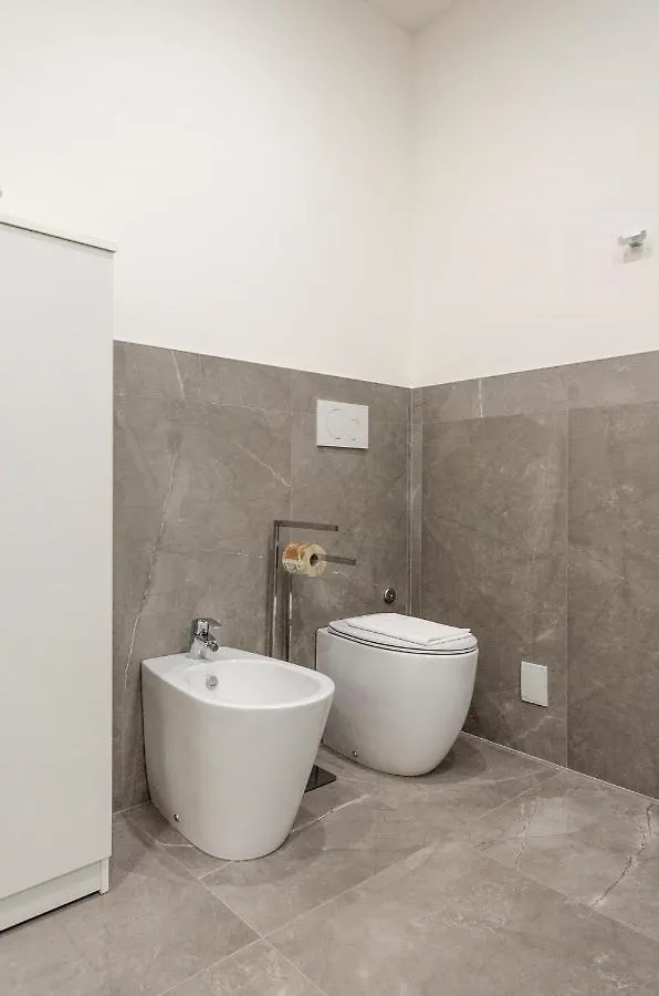 Dimora Santo Stefano: Ampia, Con Giardino Privato Apartman Bologna