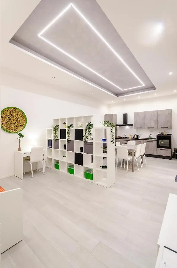 Dimora Santo Stefano: Ampia, Con Giardino Privato Apartman Bologna Olaszország